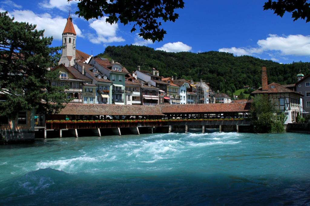 +áv+Żcarsko (16) Thun.JPG