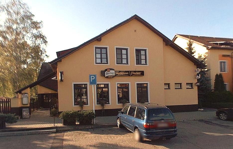 Rose_Břeclav.jpg
