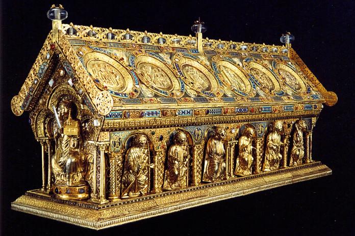 relikviář-sv.maura_-696x464.jpg