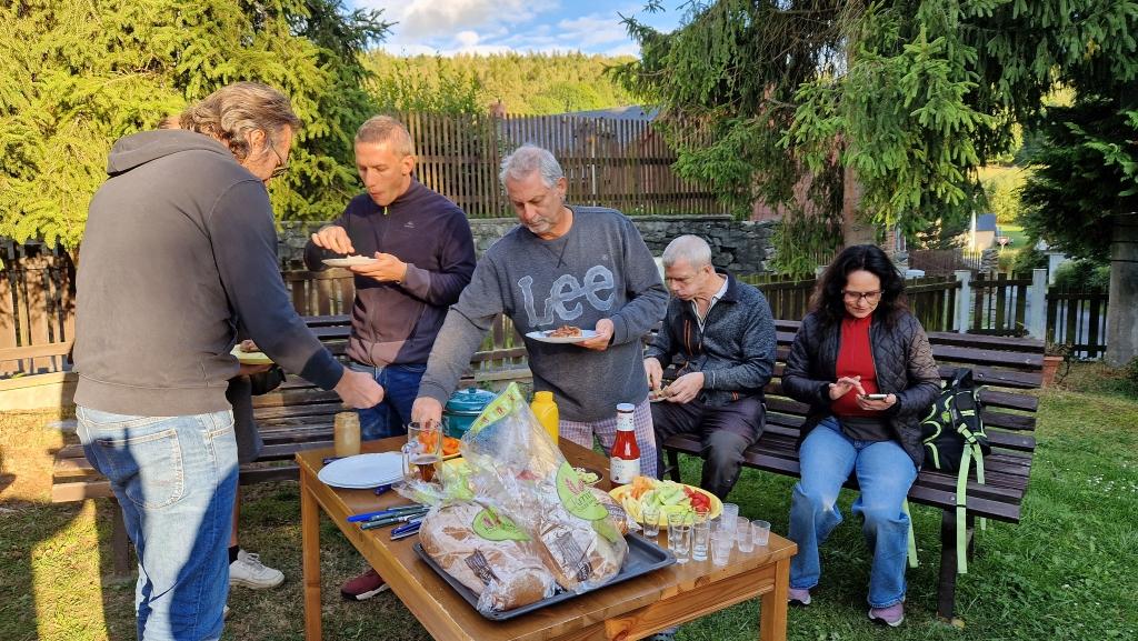 20250906_180421.jpg 20250906_180421.jpg